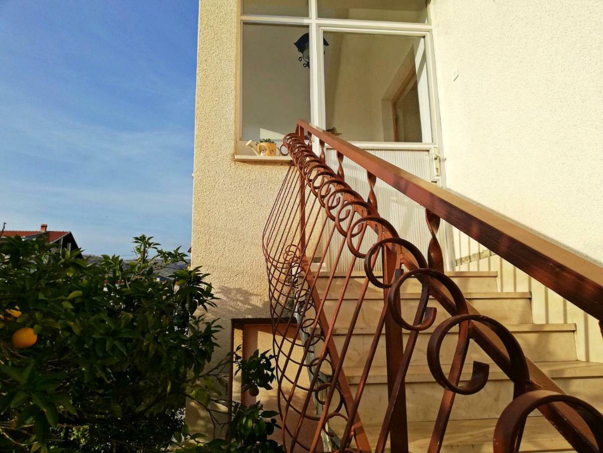 Apartmani Anda Trogir Exterior photo