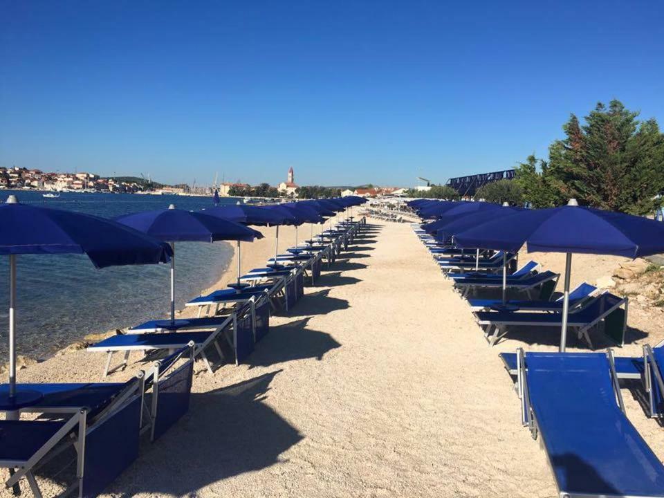 Apartmani Anda Trogir Exterior photo